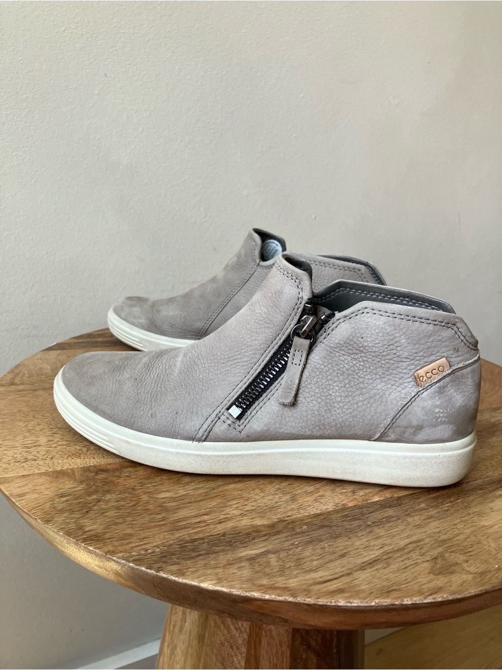 ECCO | Soft 7 Women's Nubuck Suede Zip Low Bootie